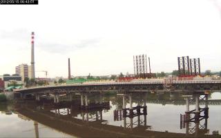 064301_889982663.jpg