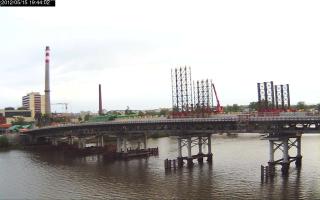 194402_010706483.jpg