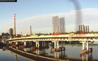 064201_889093954.jpg