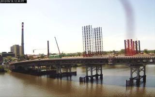 123001_882481557.jpg