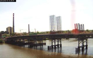 143601_362438437.jpg