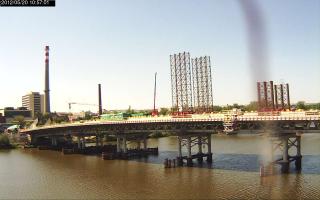 105701_781037976.jpg
