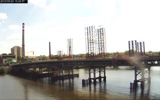 152401_756012376.jpg