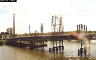 143401_084388105.jpg