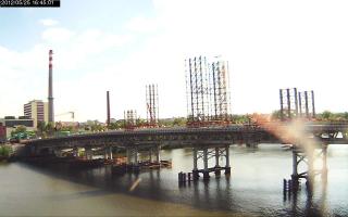 164501_947193752.jpg