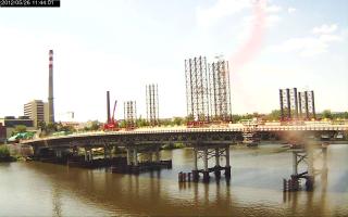 114401_758910241.jpg