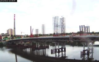 205801_905845047.jpg