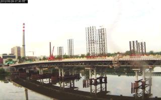 073002_572800481.jpg