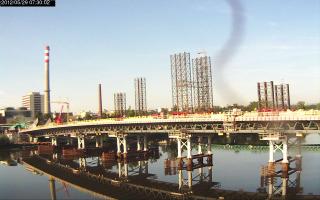 073002_015894300.jpg