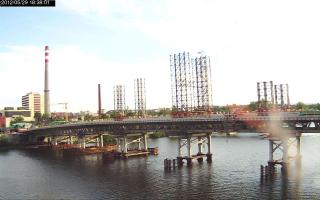 183801_906305869.jpg