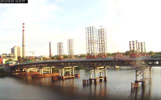195001_465772222.jpg