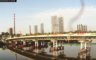073002_567356767.jpg