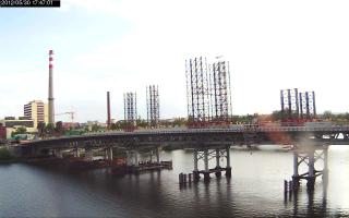 174701_453297831.jpg