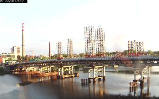 195101_246901196.jpg