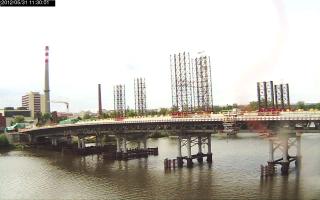 113001_800571076.jpg