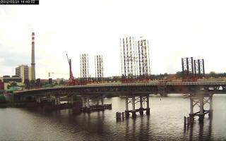 144002_081975385.jpg