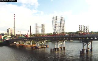 185401_739949053.jpg