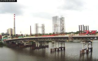 084501_876839276.jpg