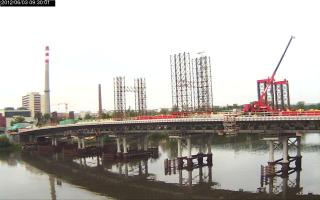 093001_906904989.jpg