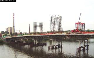 104401_768610109.jpg