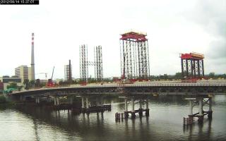 153701_392721264.jpg