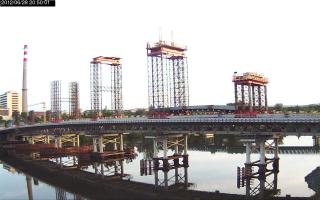 205001_325206299.jpg