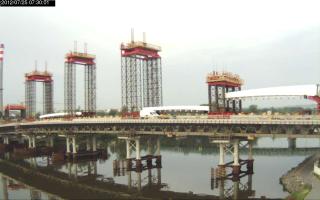073001_747009494.jpg