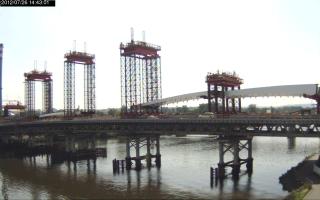 144301_966385929.jpg