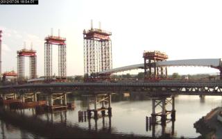 185401_833352740.jpg