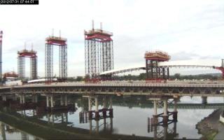 074401_686763149.jpg