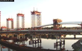 201301_434600115.jpg