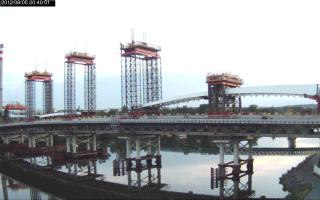 204001_467755915.jpg