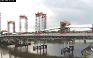 165901_747763288.jpg