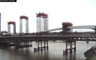 144001_946440047.jpg