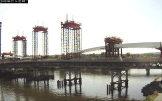 142501_907915916.jpg