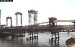 144001_322212591.jpg