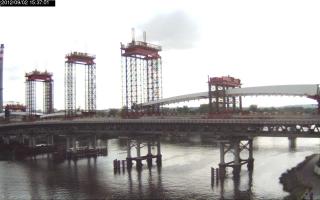153701_676419671.jpg
