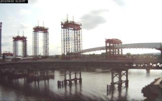 162301_761858696.jpg