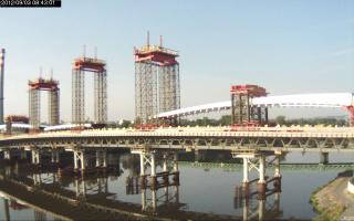 084301_548598400.jpg