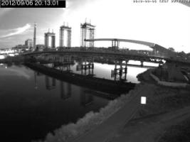 201301_907167465.jpg