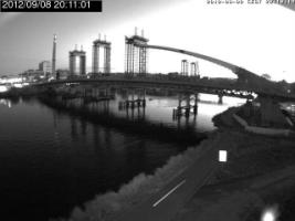 201101_789339006.jpg