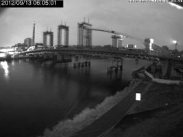 060501_838235207.jpg