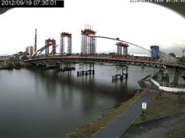 073001_626275947.jpg