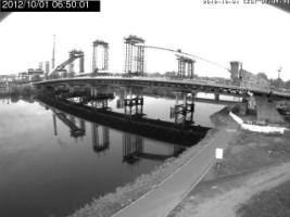 065001_735536268.jpg