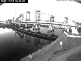 064301_667220279.jpg