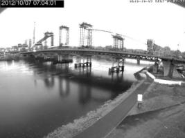 070401_944822651.jpg