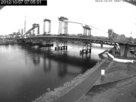 070501_677701604.jpg