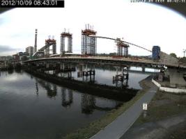 084301_746546741.jpg