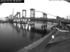 184301_953000757.jpg