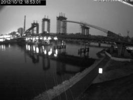 185301_741172144.jpg